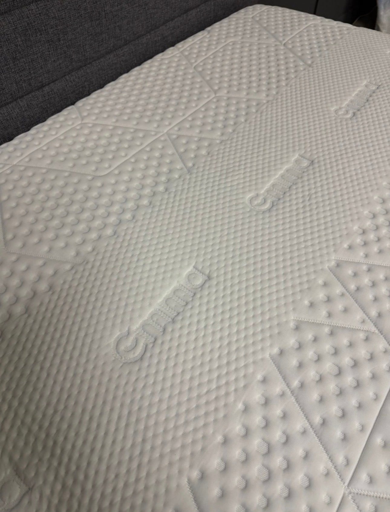 Emma Diamond Hybrid Deluxe King Size Mattress / RRP £2099