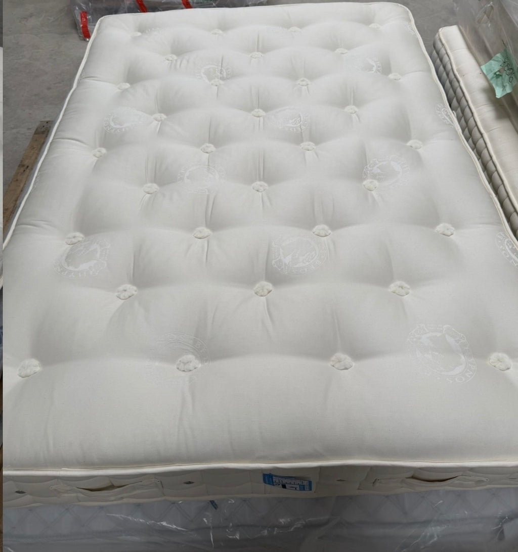 Double Hypnos Bespoke Brilliance Mattress / RRP £1349