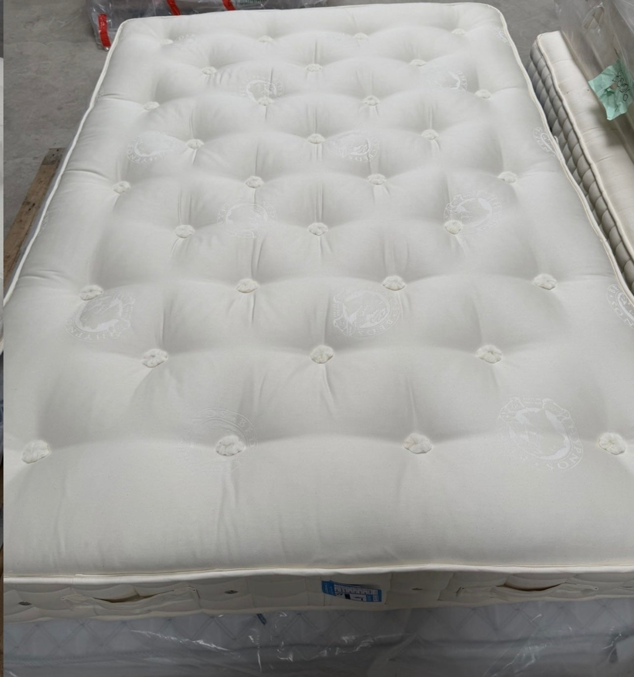 Double Hypnos Bespoke Brilliance Mattress / RRP £1349