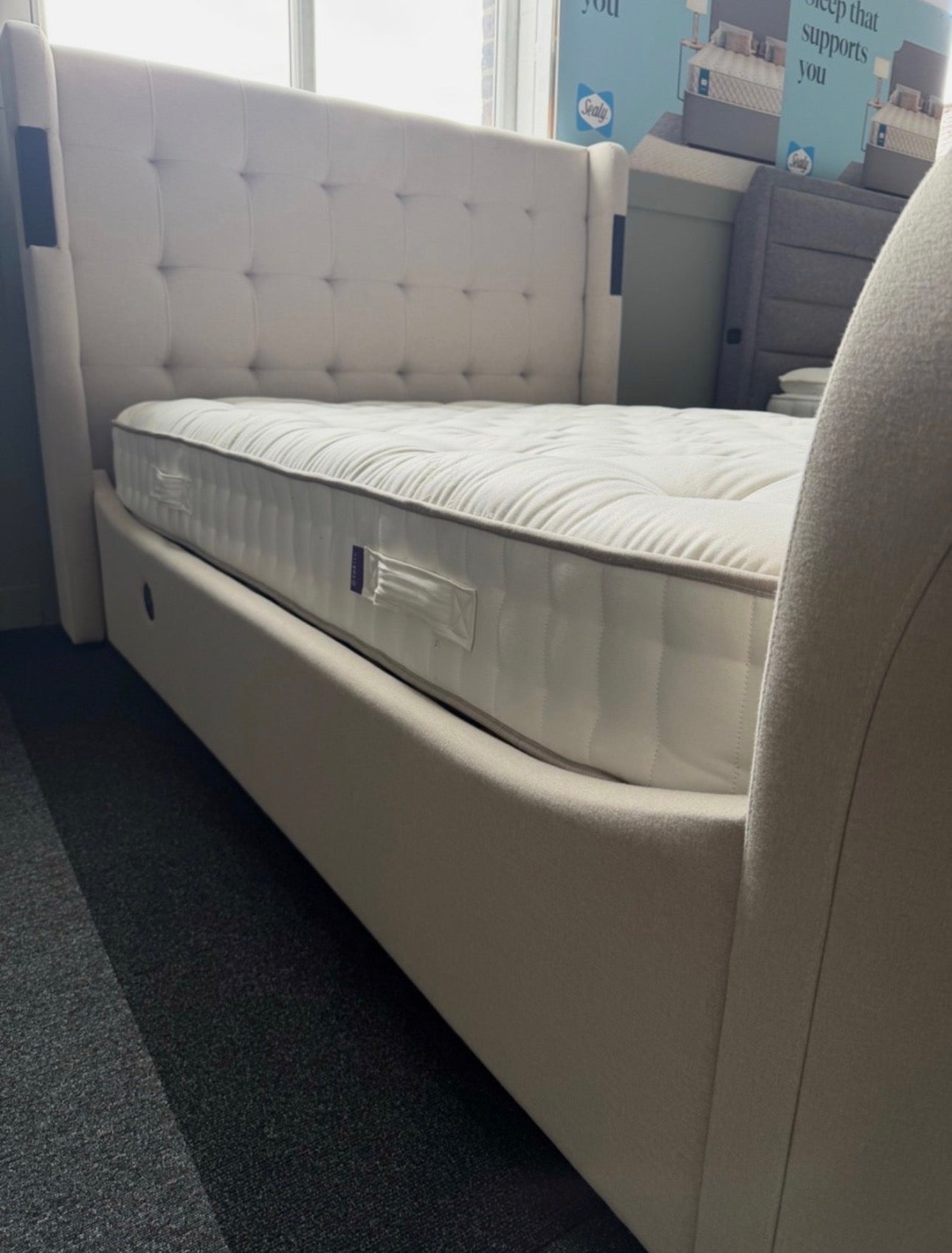 Brand New Harrison Spinks Pure Response 4ft6 Double Mattress - RRP £1249