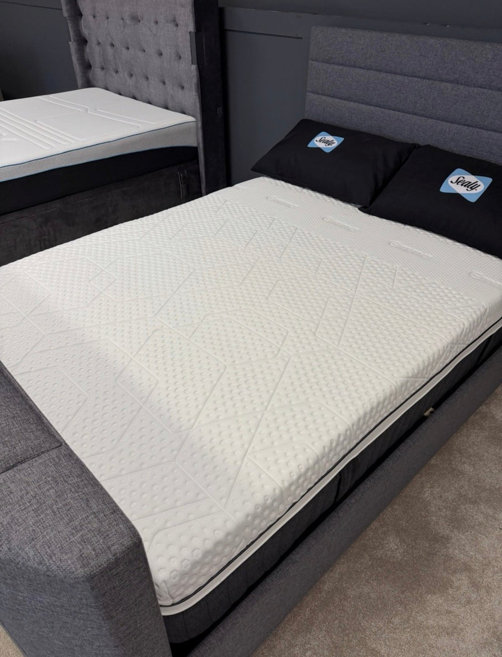 Emma Diamond Hybrid Deluxe King Size Mattress / RRP £2099