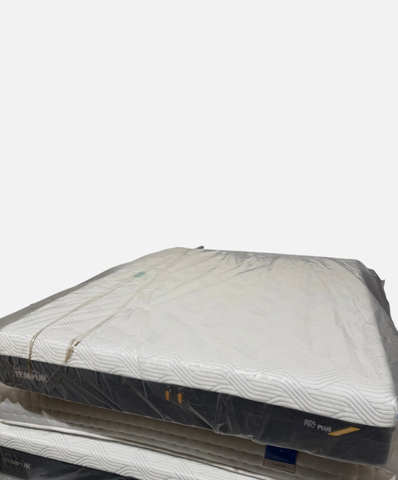 Tempur Pro Plus Smartcool Medium-Firm King Size Mattress / RRP £2499