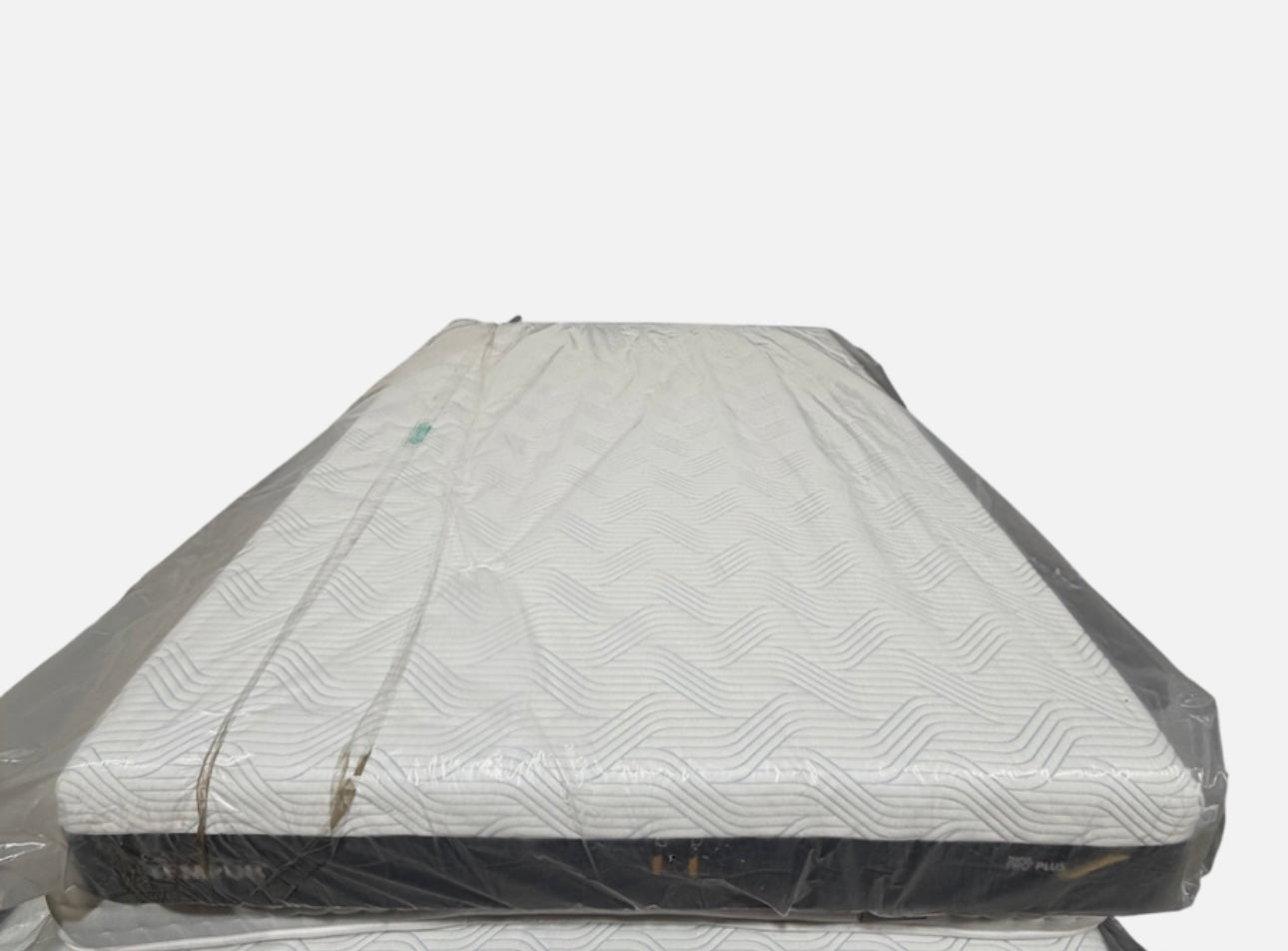 Tempur Pro Plus Smartcool Medium-Firm King Size Mattress / RRP £2499