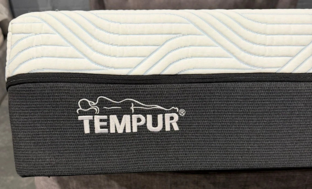 Double Tempur Pro SmartCool Medium Firm Mattress / RRP: £1849