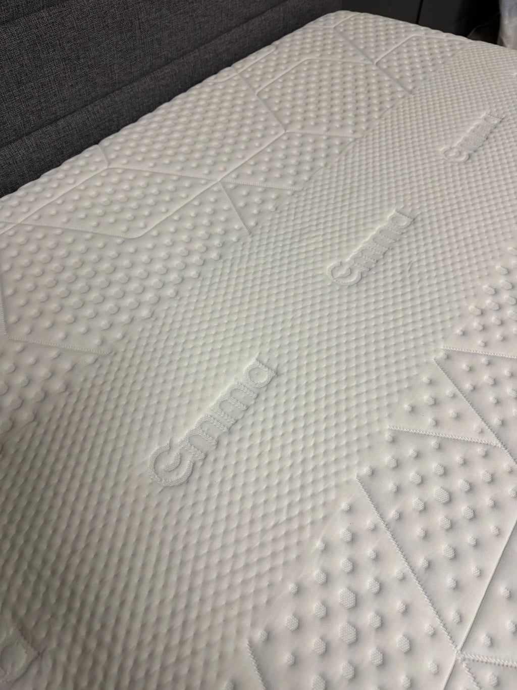 Double Emma Diamond Hybrid Deluxe Mattress / RRP £1879